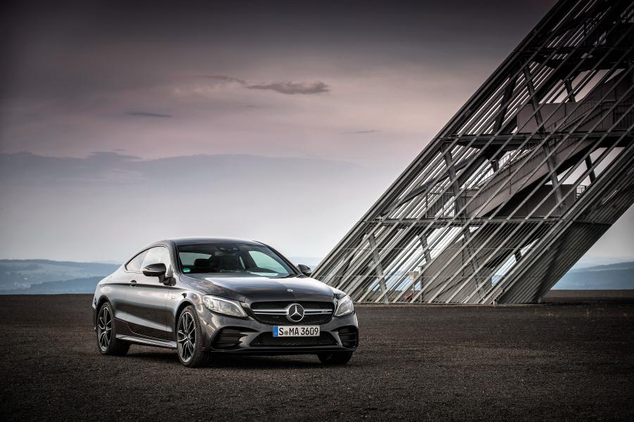  Mercedes-AMG C43 4Matic Coupe (C205) 2018 года  (WW) (фото 43 из 49)